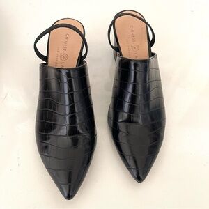 Chinese Laundry Mules low heel shoes size 7.5